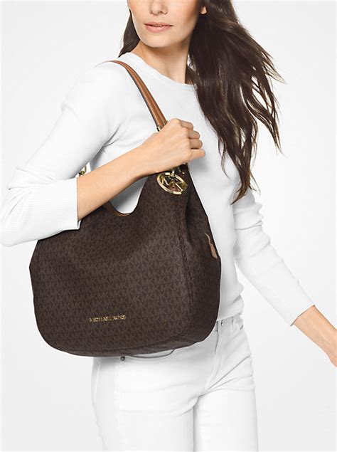 michael kors lillie large chain shoulder|Lillie Large Signature Logo Shoulder Bag .